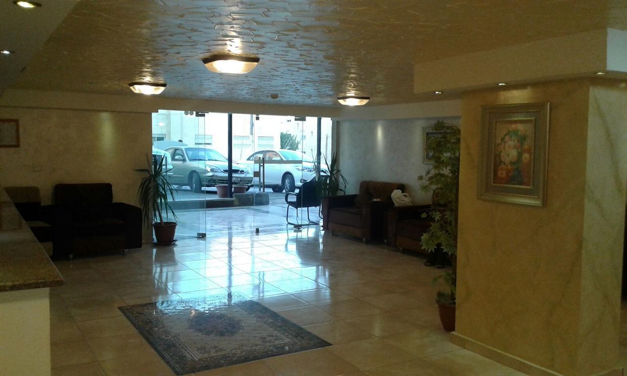 Al Tawheed Hotel Apartments アンマン エクステリア 写真